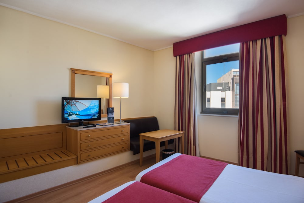 Vila Gale Ampalius Resort Hotel — Hotel rooms in Vilamoura, Faro