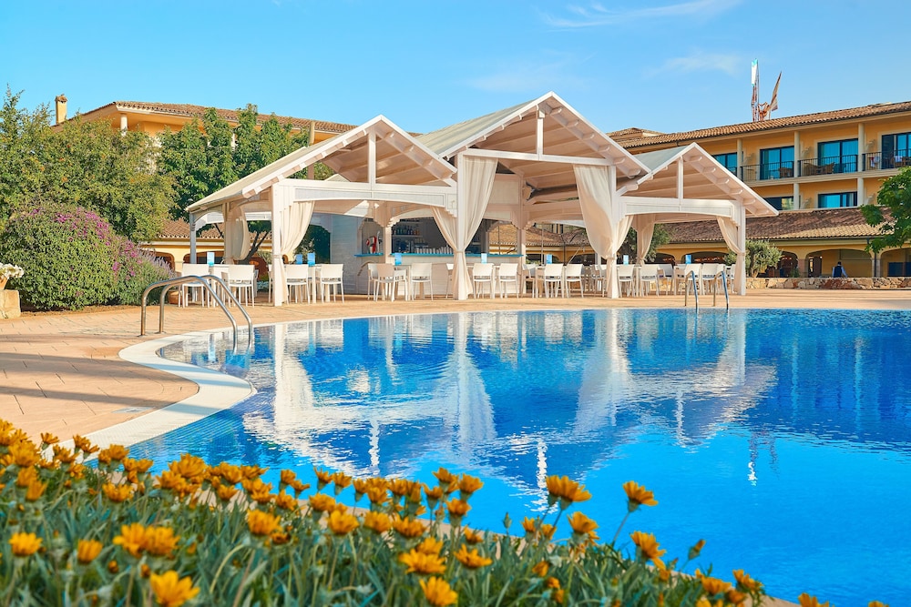CM Mallorca Palace Hotel - Adults Only — Swimming pool in Sa Coma, Balearic Islands