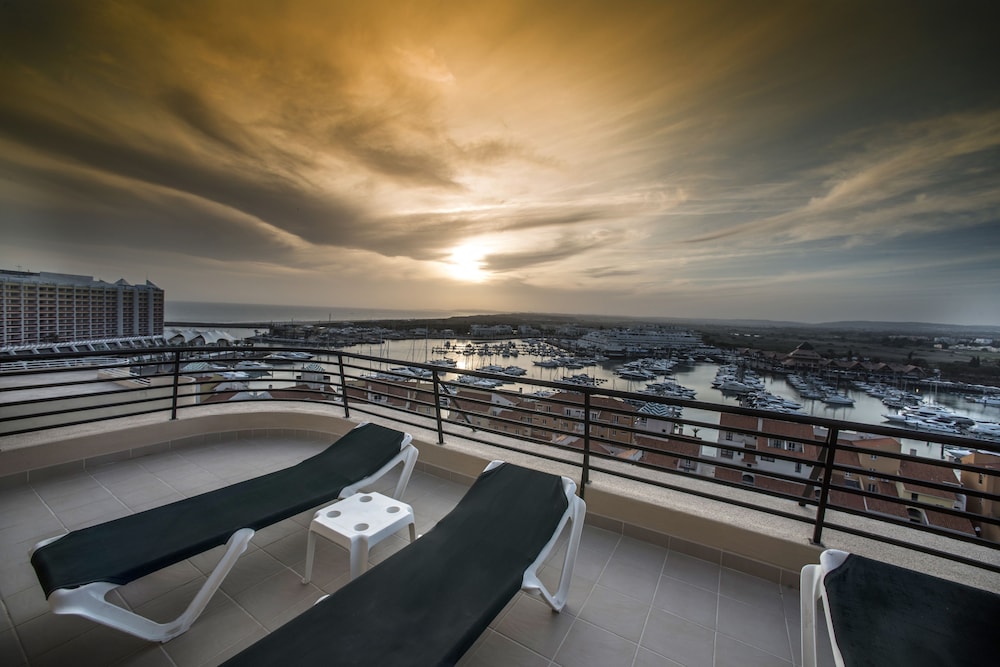 Vila Gale Marina Resort Hotel — Attractions in the area in Vilamoura, Faro