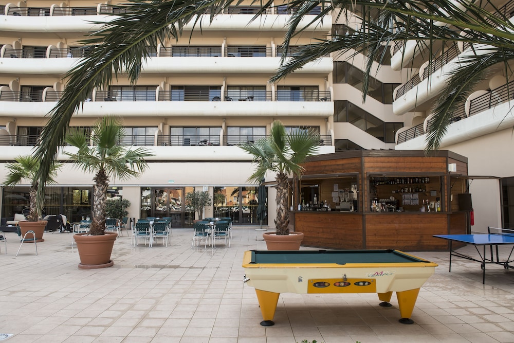 Vila Gale Marina Resort Hotel — Sports & recreation in Vilamoura, Faro