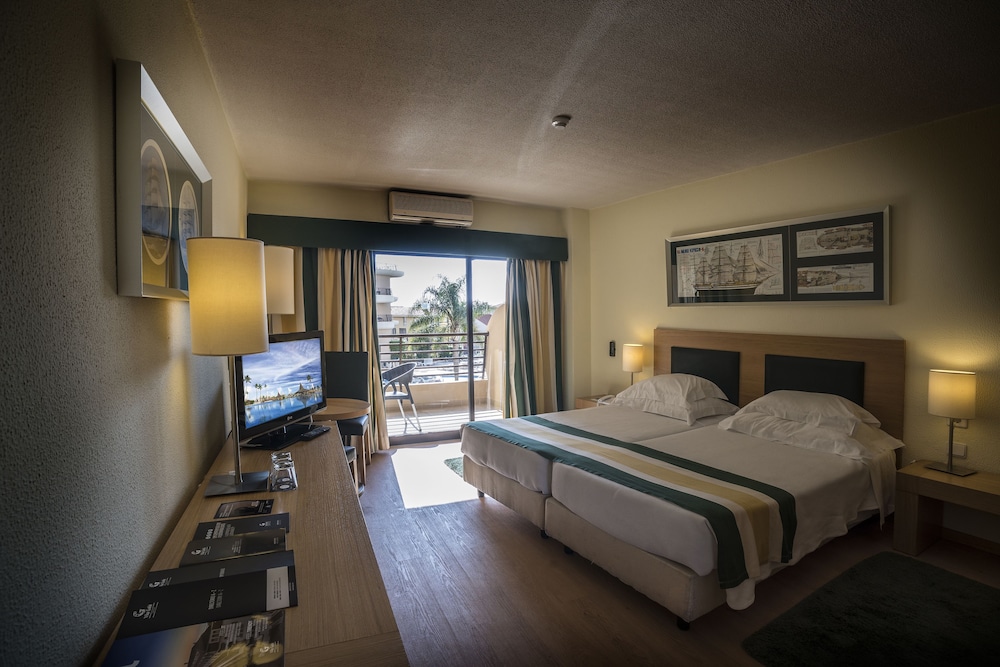 Vila Gale Marina Resort Hotel — Hotel rooms in Vilamoura, Faro