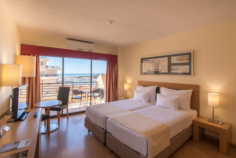 Vila Gale Marina Resort Hotel — Hotel rooms in Vilamoura, Faro