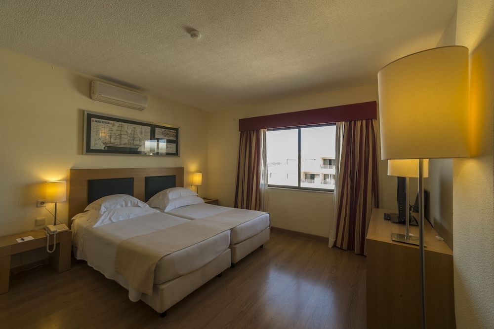 Vila Gale Marina Resort Hotel — Hotel rooms in Vilamoura, Faro