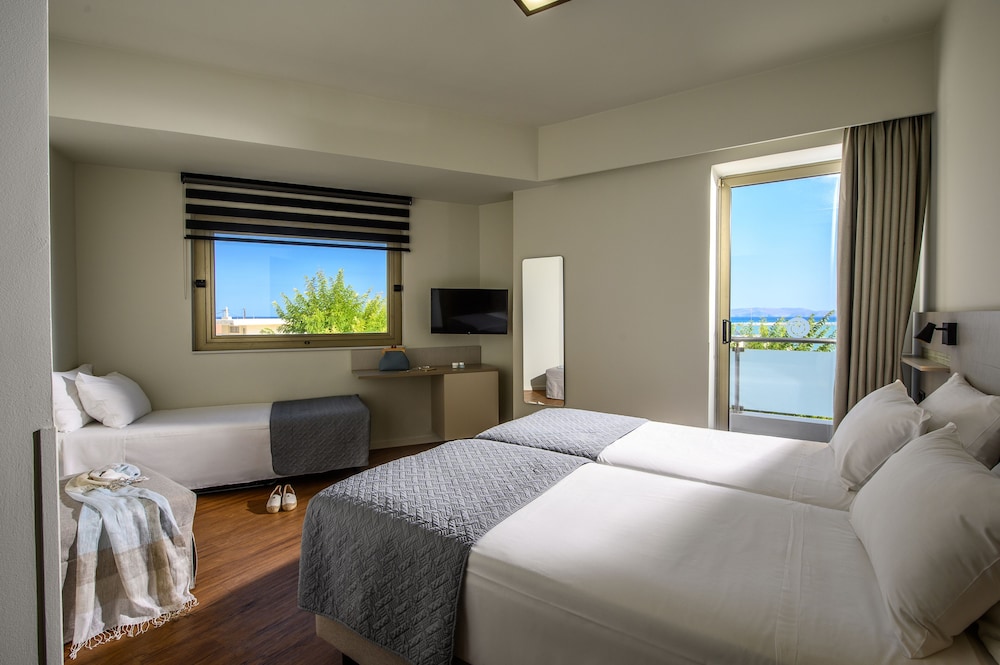 Marin Hotel — Hotel rooms in Heraklion
