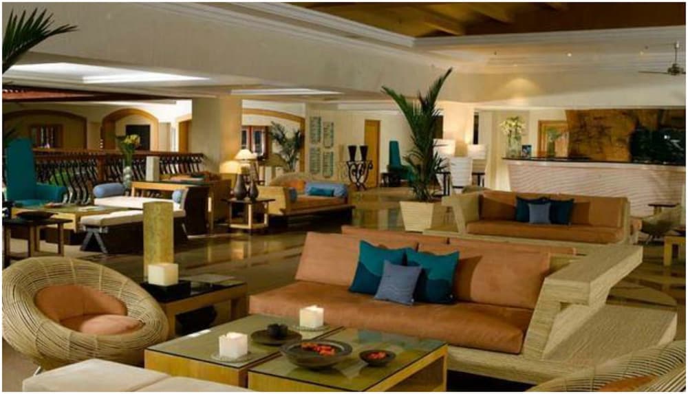 The Zuri White Sands, Goa Resort & Casino — Hotel building in Varca, Goa