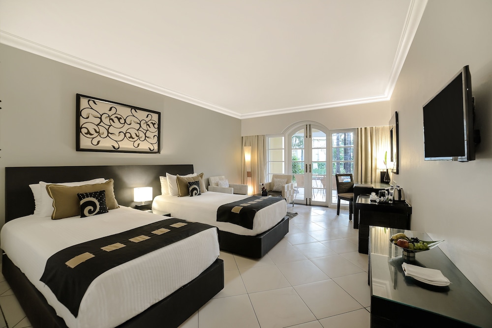 The Zuri White Sands, Goa Resort & Casino — Hotel rooms in Varca, Goa