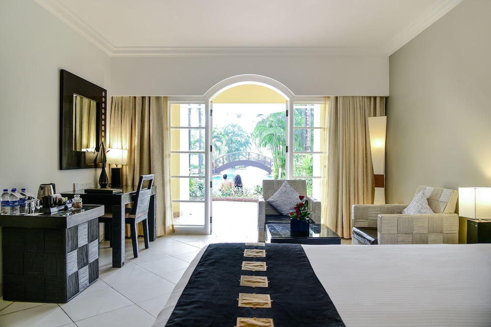 The Zuri White Sands, Goa Resort & Casino — Hotel rooms in Varca, Goa