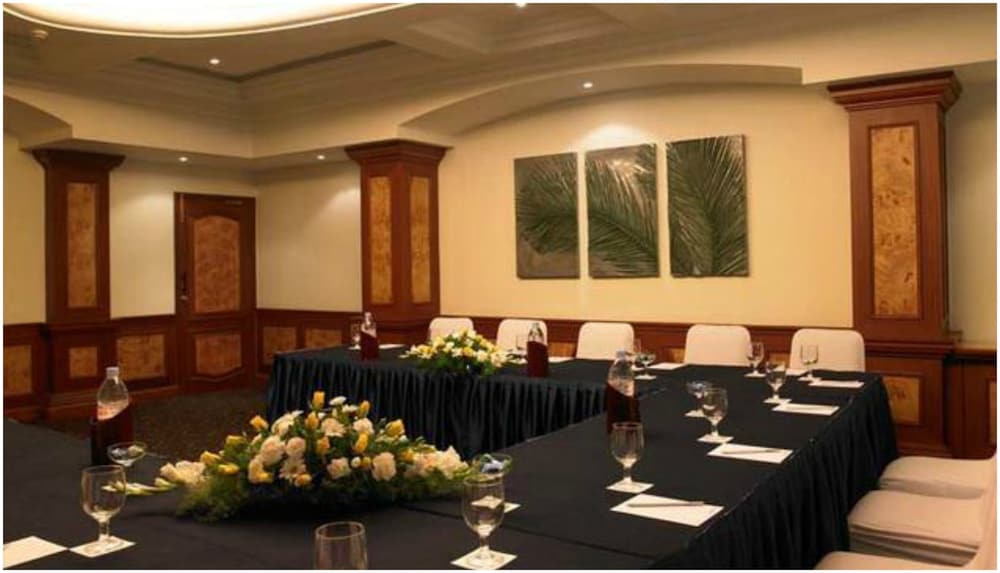 The Zuri White Sands, Goa Resort & Casino — Hotel building in Varca, Goa