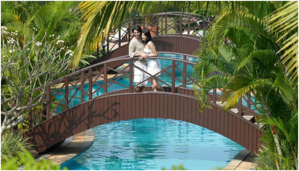 The Zuri White Sands, Goa Resort & Casino — Swimming pool in Varca, Goa