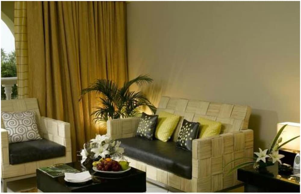 The Zuri White Sands, Goa Resort & Casino — Hotel rooms in Varca, Goa