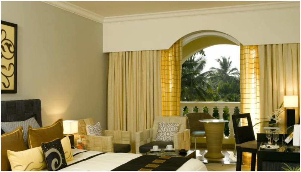 The Zuri White Sands, Goa Resort & Casino — Hotel rooms in Varca, Goa