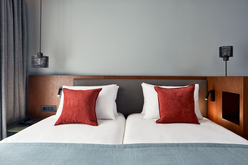 Achilleas Hotel — Hotel rooms in Athens, Attica