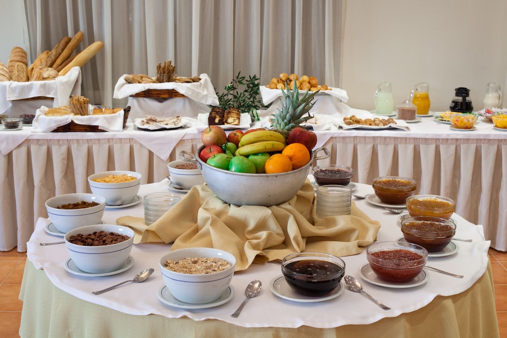 Achillion Palace Hotel Rethymno City Center — Restaurant & bars in Rethymnon