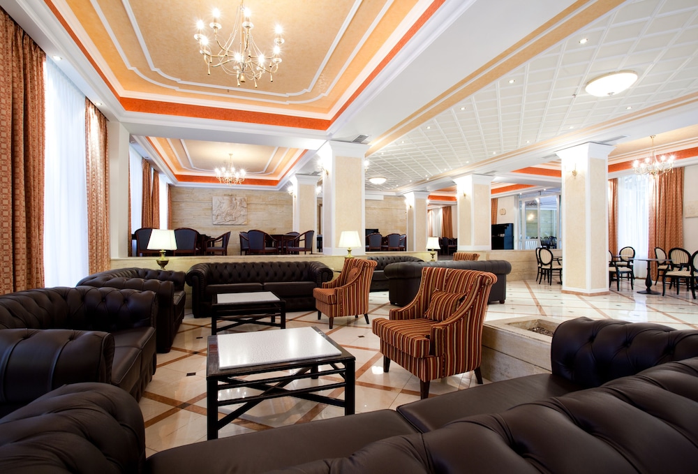 Achillion Palace Hotel Rethymno City Center — Restaurant & bars in Rethymnon