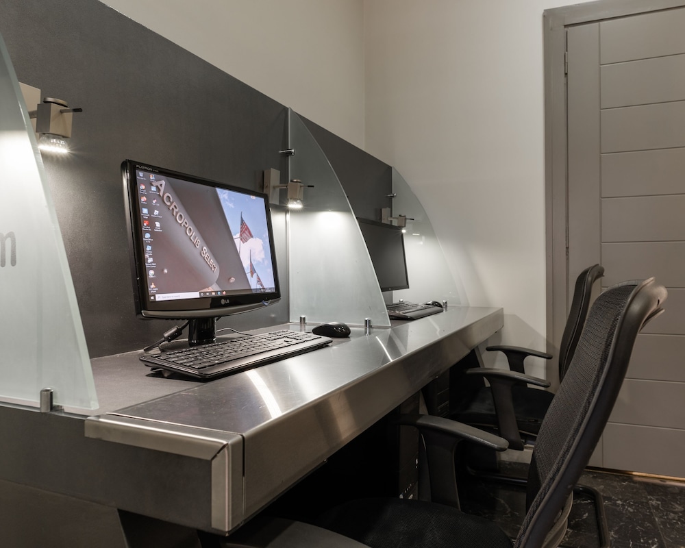 Acropolis Select Hotel — Hotel building in Athens, Attica