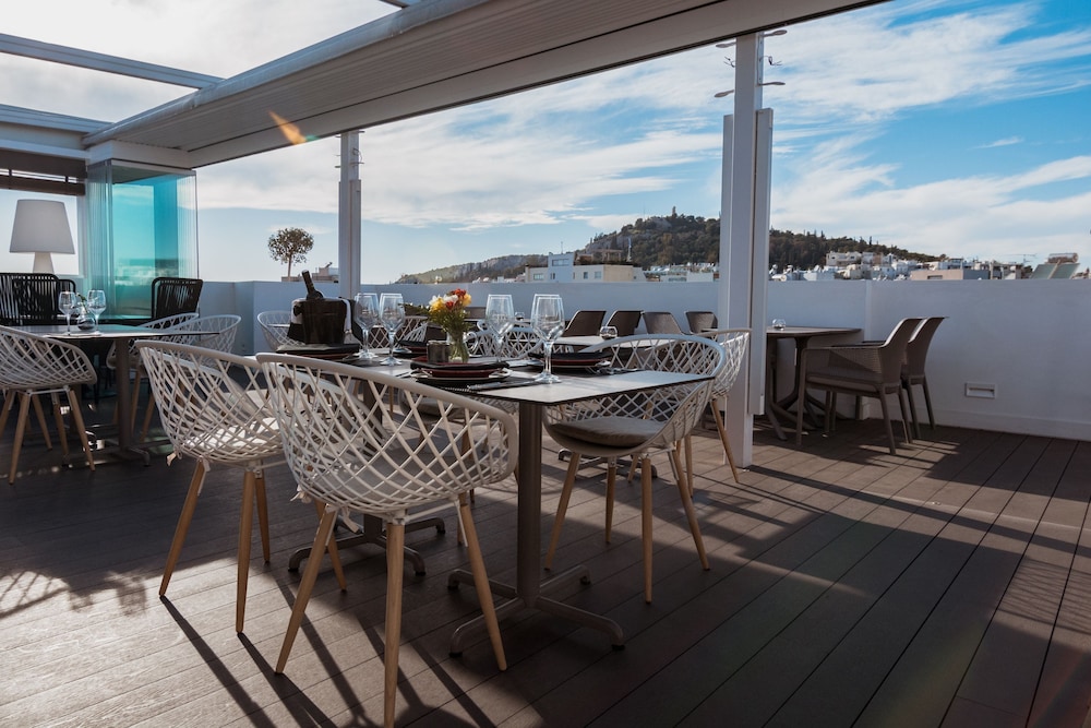 Acropolis Select Hotel — Restaurant & bars in Athens, Attica