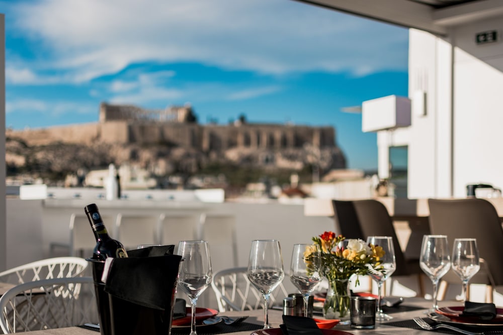 Acropolis Select Hotel — Restaurant & bars in Athens, Attica