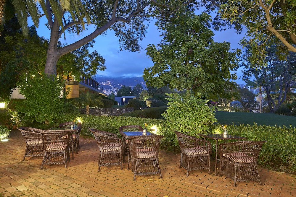 Quinta Da Casa Branca — Restaurant & bars in Funchal, Madeira
