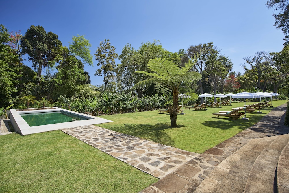 Quinta Da Casa Branca — Swimming pool in Funchal, Madeira