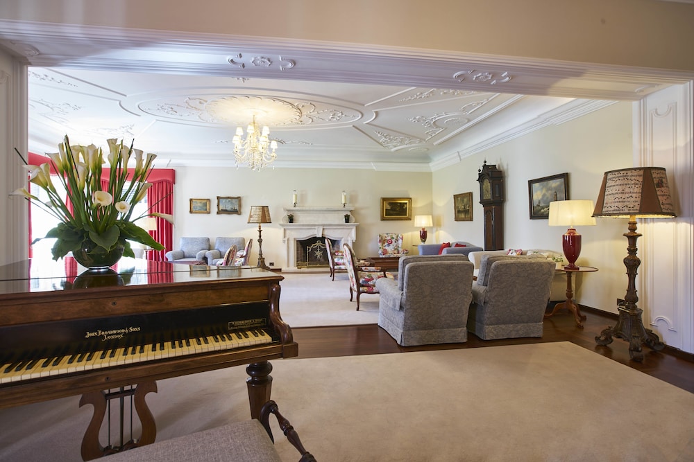 Quinta Da Casa Branca — Hotel rooms in Funchal, Madeira