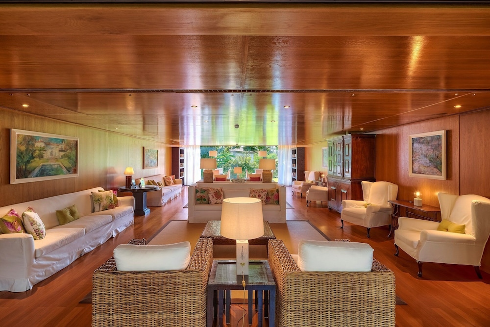 Quinta Da Casa Branca — Hotel rooms in Funchal, Madeira