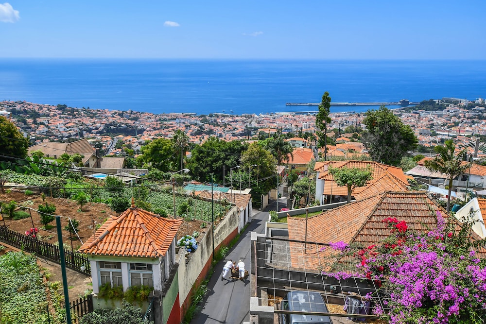 Hotel Quinta Mirabela — Attractions in the area in Funchal, Madeira