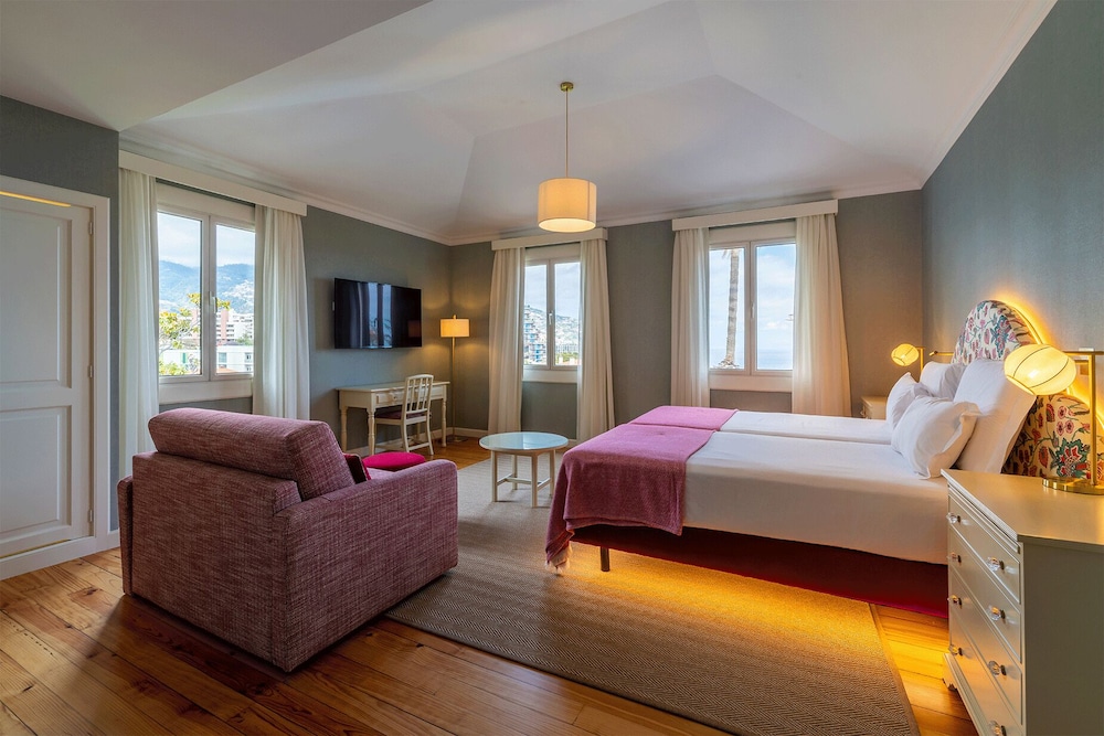 Pestana Quinta Perestrello — Rooms in Funchal, Madeira