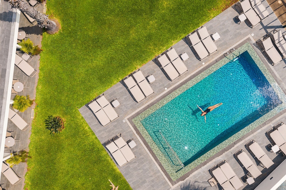 Pestana Quinta Perestrello — Outdoor in Funchal, Madeira