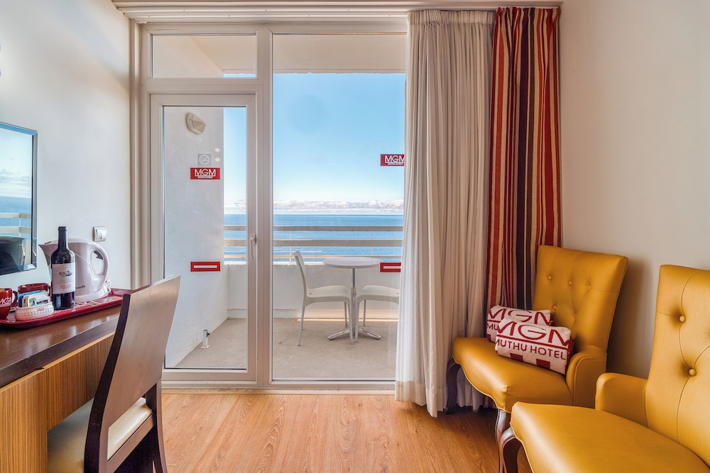 Muthu Raga Madeira Hotel — Hotel rooms in Funchal, Madeira