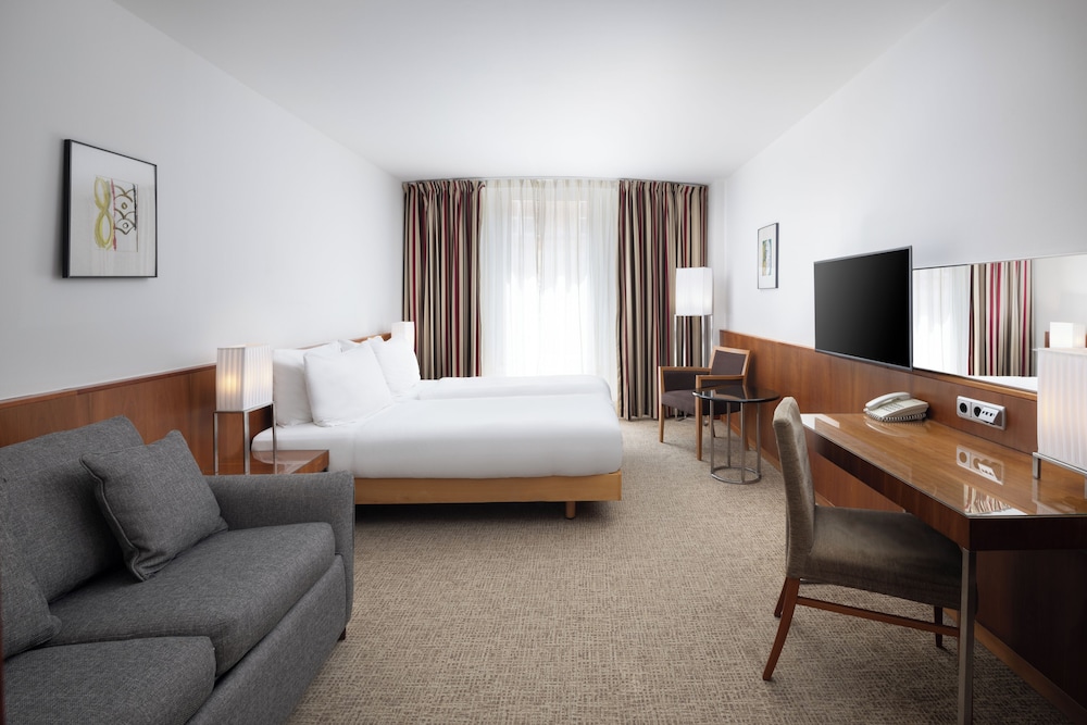 K+K Hotel Opera Budapest — Hotel rooms in Budapest, Budapest