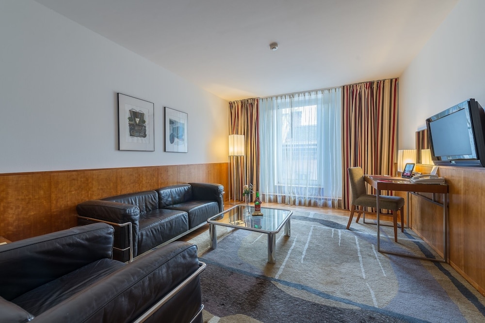 K+K Hotel Opera Budapest — Hotel rooms in Budapest, Budapest