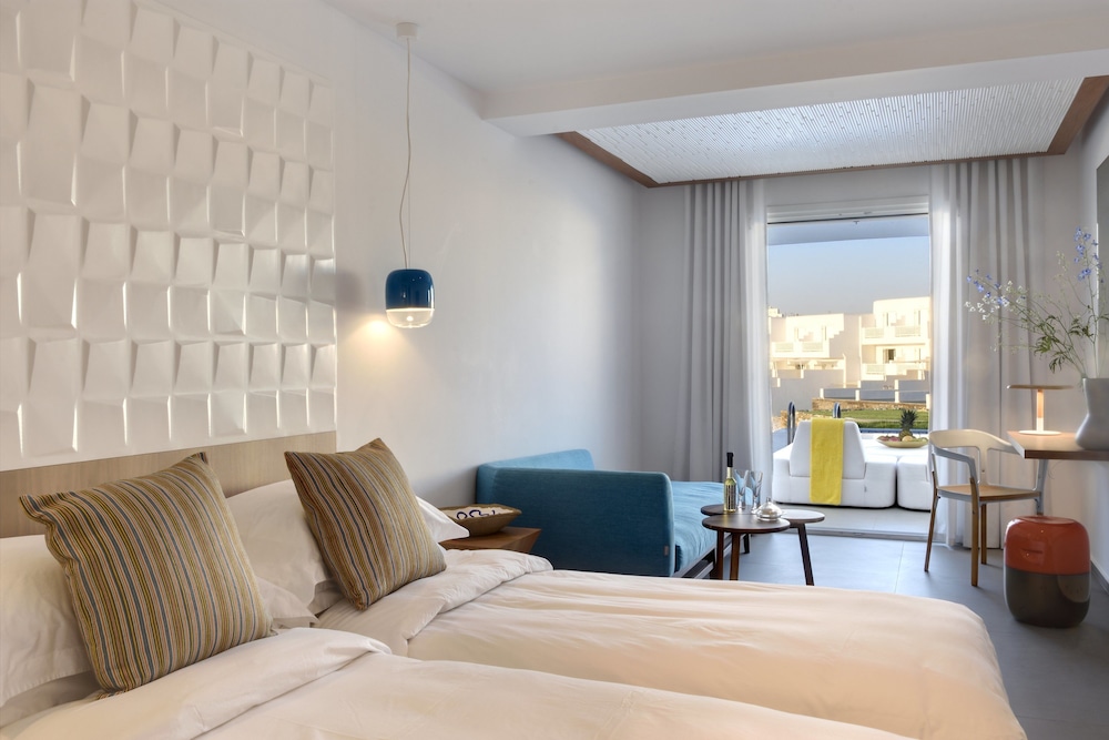 Myconian Korali Relais & Chateaux — Hotel rooms in Mykonos Town, South Aegean