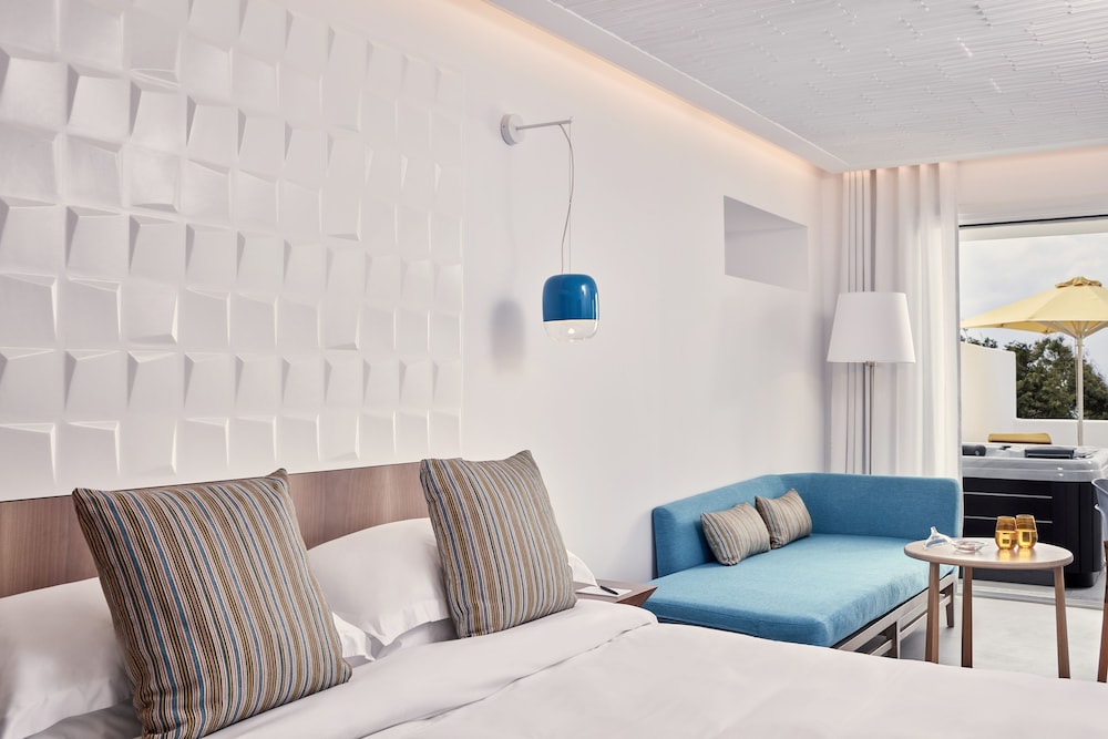 Myconian Korali Relais & Chateaux — Hotel rooms in Mykonos Town, South Aegean