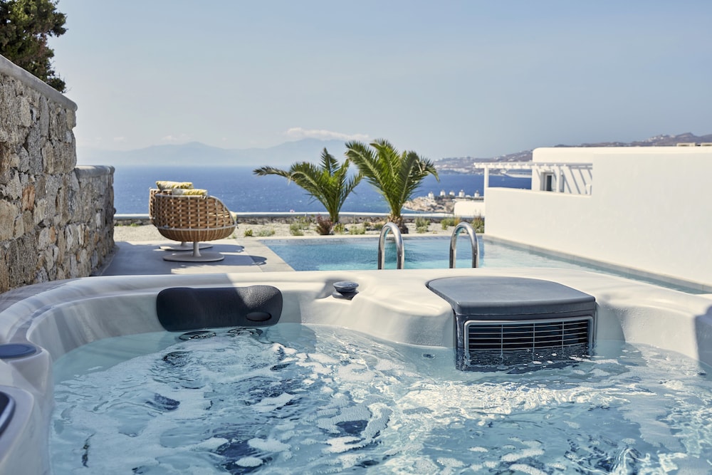 Myconian Korali Relais & Chateaux — Swimming pool in Mykonos Town, South Aegean