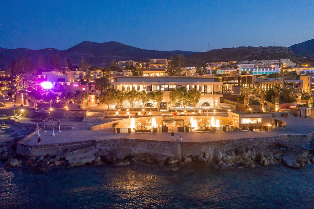 Nana Golden Beach - All Inclusive — Restaurant in Stalida