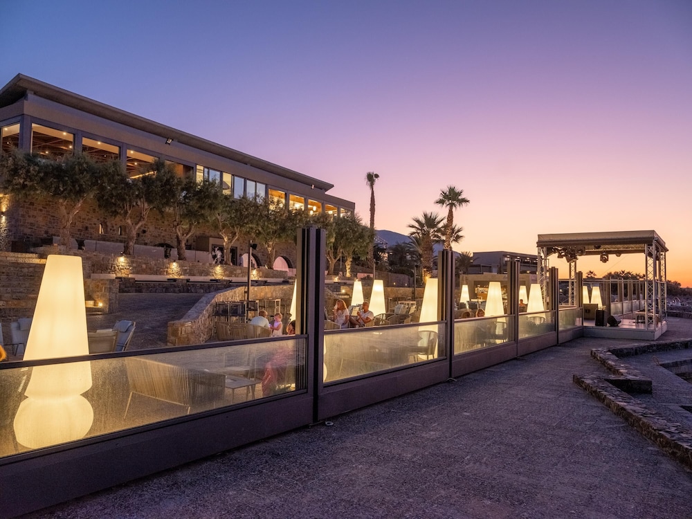 Nana Golden Beach - All Inclusive — Restaurant in Stalida