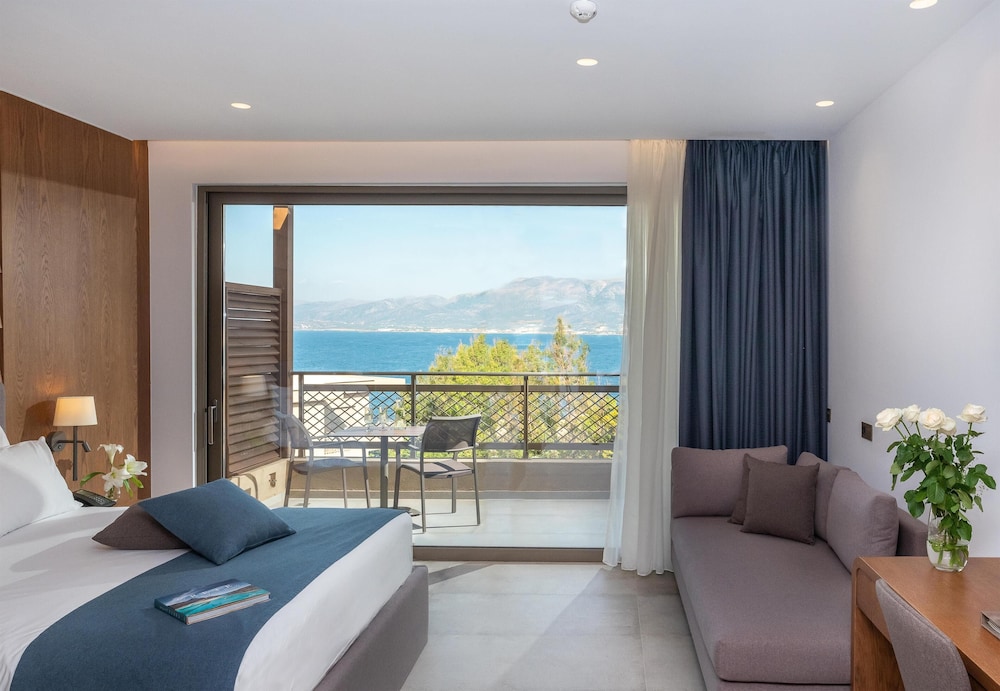 Nana Golden Beach - All Inclusive — Rooms in Stalida