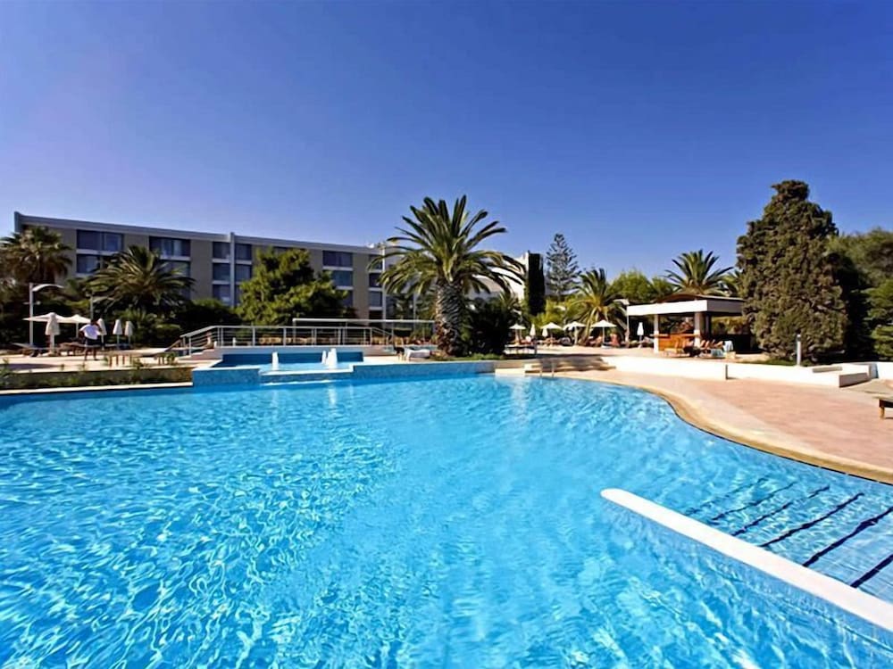 Caravia Beach Hotel & Bungalows - All Inclusive — Swimming pool in Marmari (Kos), South Aegean