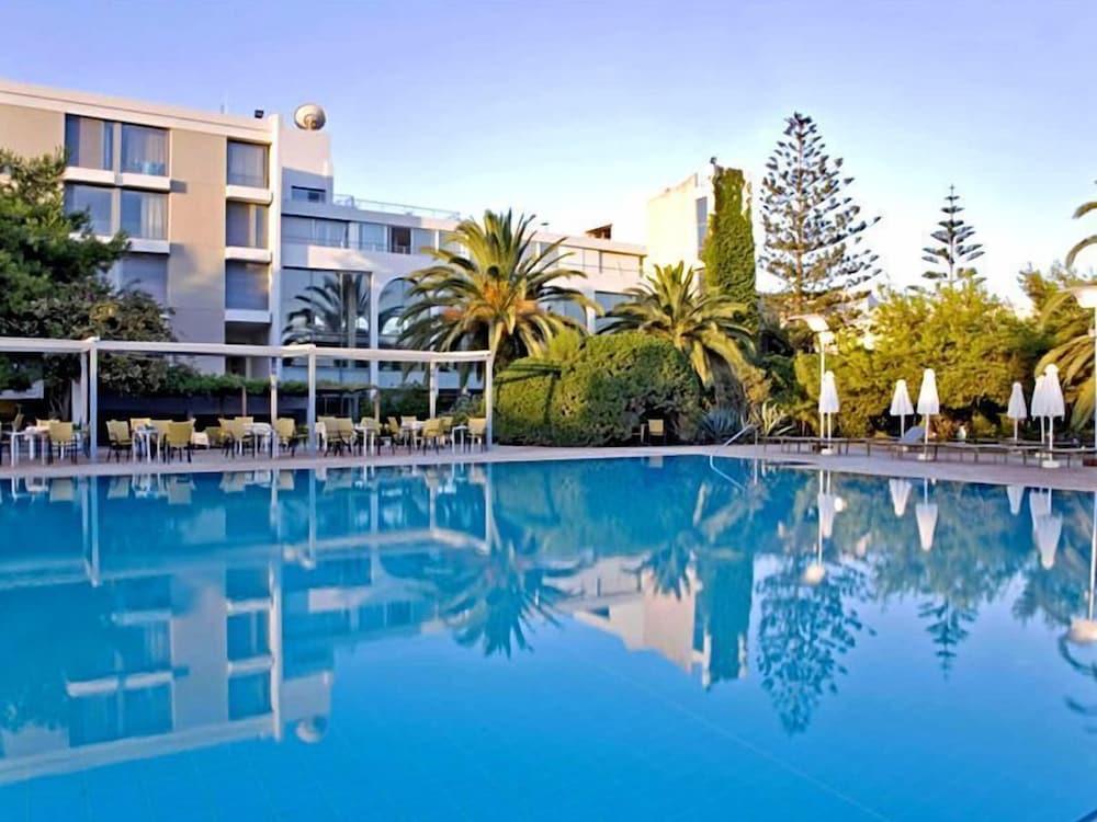 Caravia Beach Hotel & Bungalows - All Inclusive — Main photo in Marmari (Kos), South Aegean