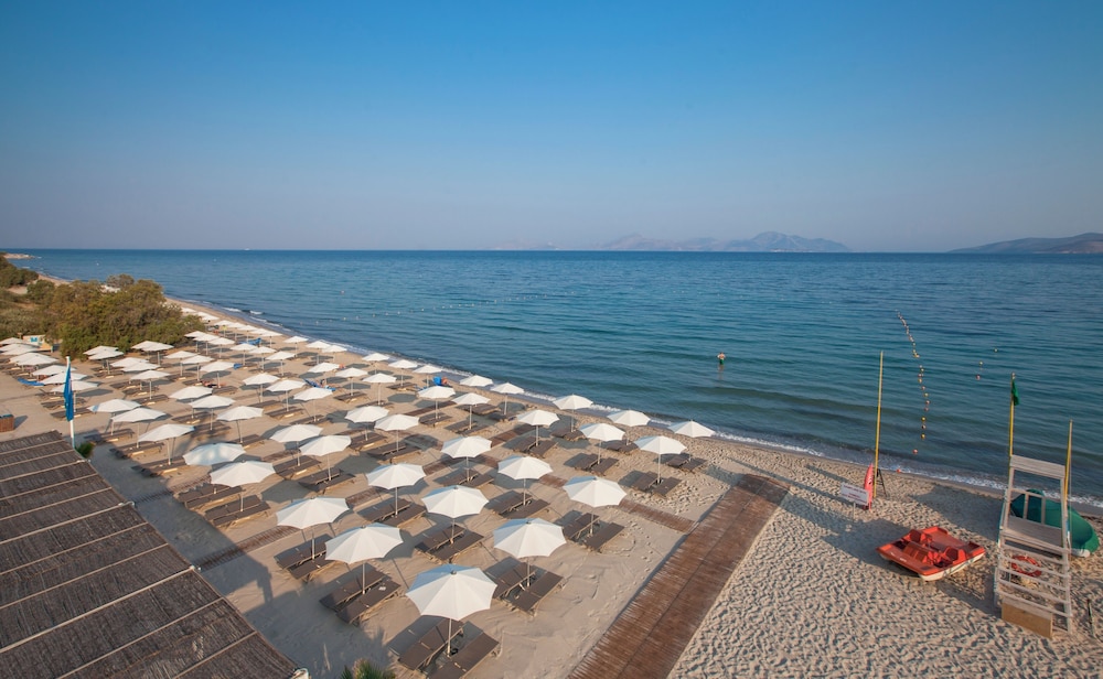Caravia Beach Hotel & Bungalows - All Inclusive — Beach in Marmari (Kos), South Aegean