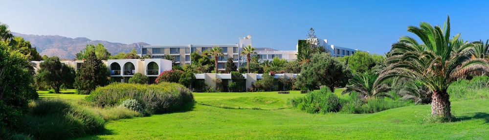 Caravia Beach Hotel & Bungalows - All Inclusive — Hotel building in Marmari (Kos), South Aegean