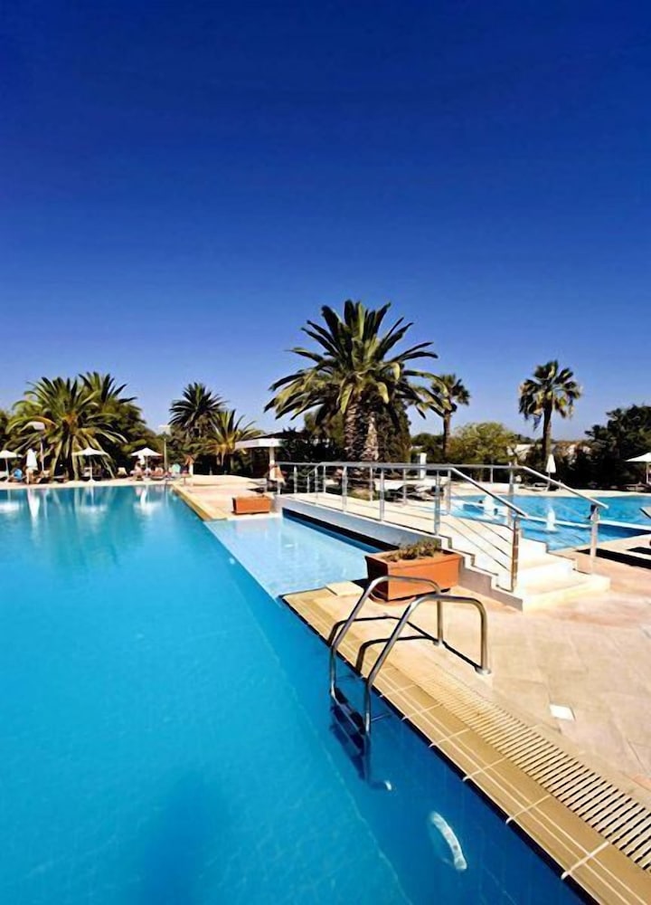 Caravia Beach Hotel & Bungalows - All Inclusive — Swimming pool in Marmari (Kos), South Aegean