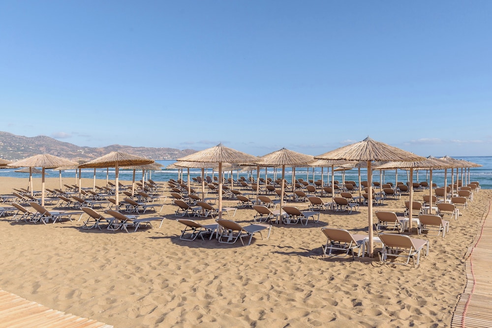 Zeus Hotels Neptuno Beach - All Inclusive — Beach in Gazi