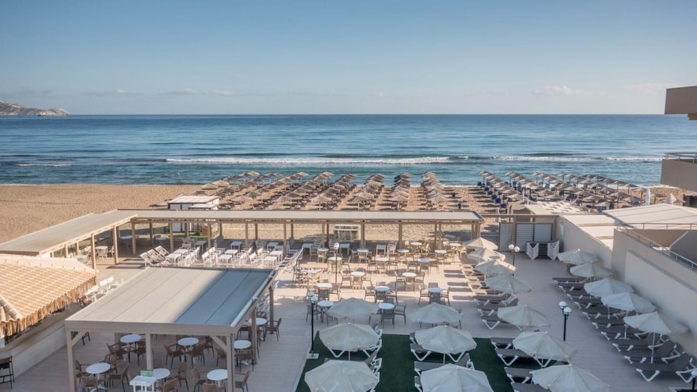 Zeus Hotels Neptuno Beach - All Inclusive — Beach in Gazi