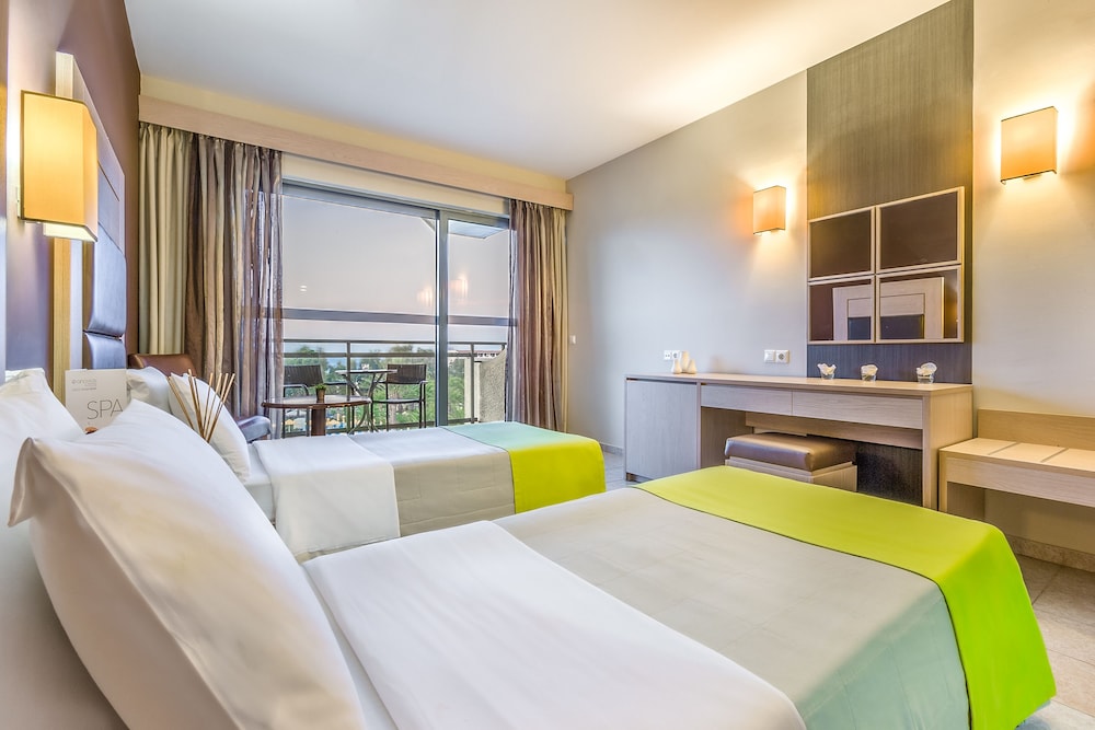 Kipriotis Hippocrates Hotel by Anayia All Inclusive Resorts — Hotel rooms in Psalidi, South Aegean