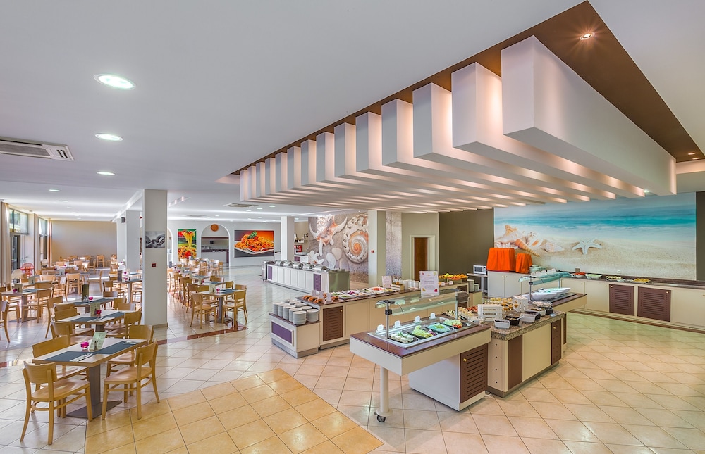 Kipriotis Hippocrates Hotel by Anayia All Inclusive Resorts — Restaurant & bars in Psalidi, South Aegean