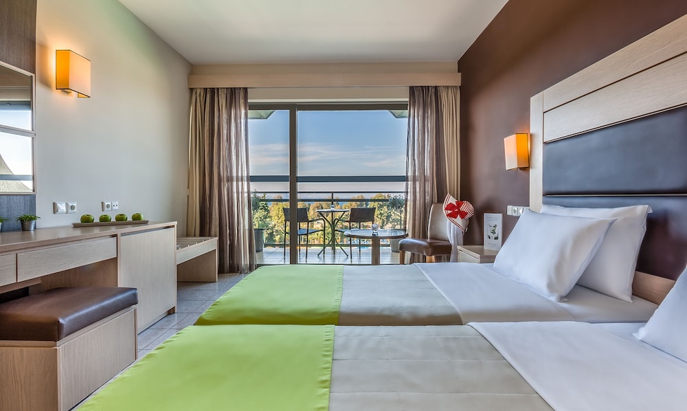 Kipriotis Hippocrates Hotel by Anayia All Inclusive Resorts — Hotel rooms in Psalidi, South Aegean
