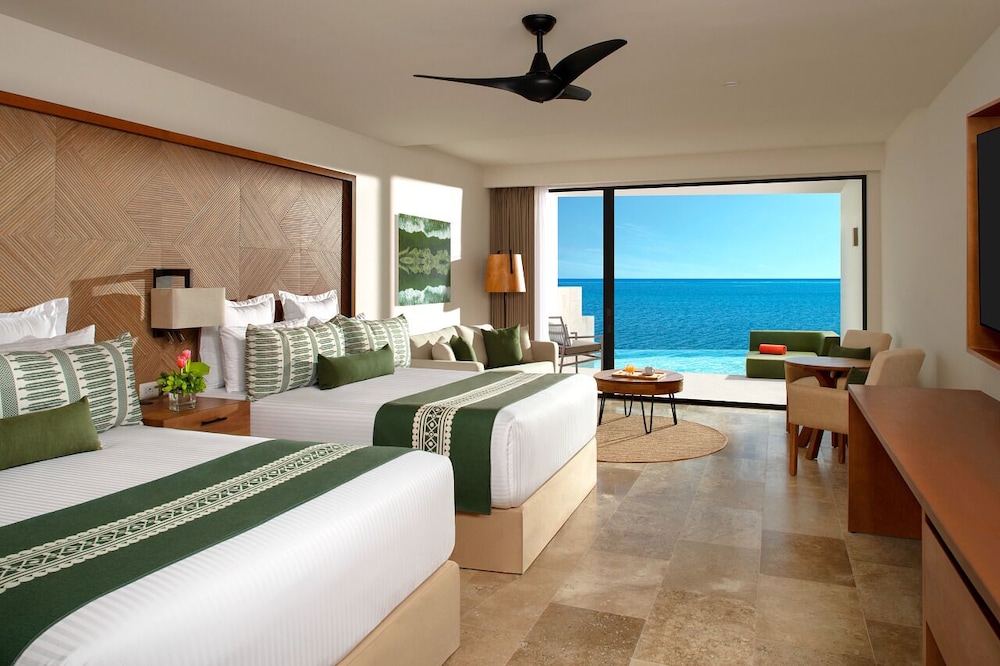 Dreams Sapphire Resort & Spa - All Inclusive — Hotel rooms in Puerto Morelos, Quintana Roo