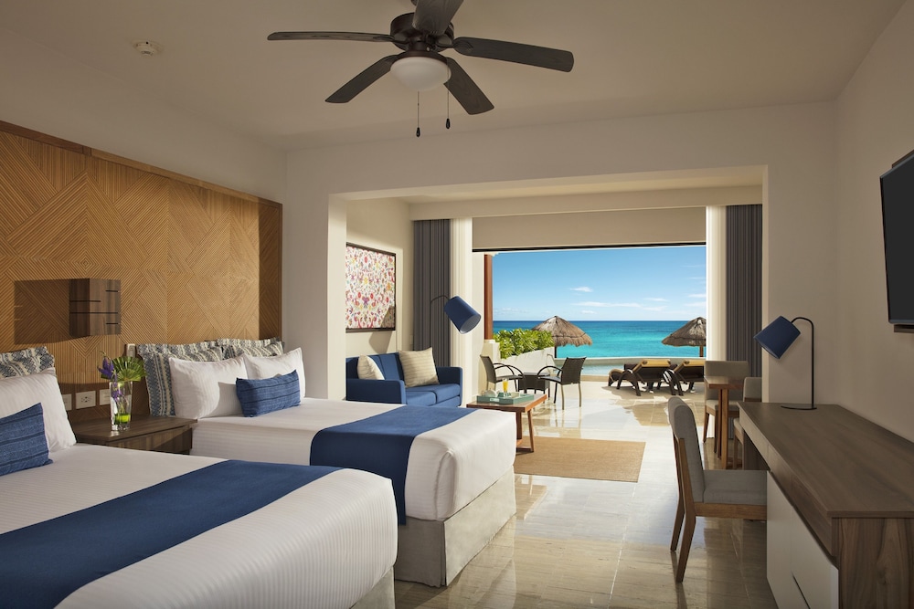 Dreams Sapphire Resort & Spa - All Inclusive — Hotel rooms in Puerto Morelos, Quintana Roo