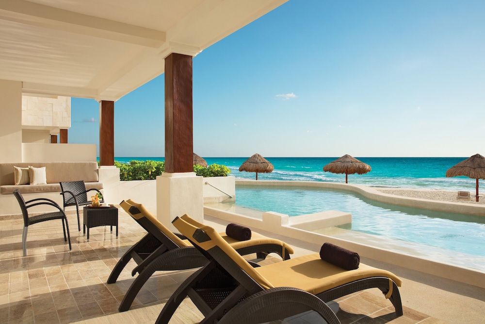 Dreams Sapphire Resort & Spa - All Inclusive — Swimming pool in Puerto Morelos, Quintana Roo